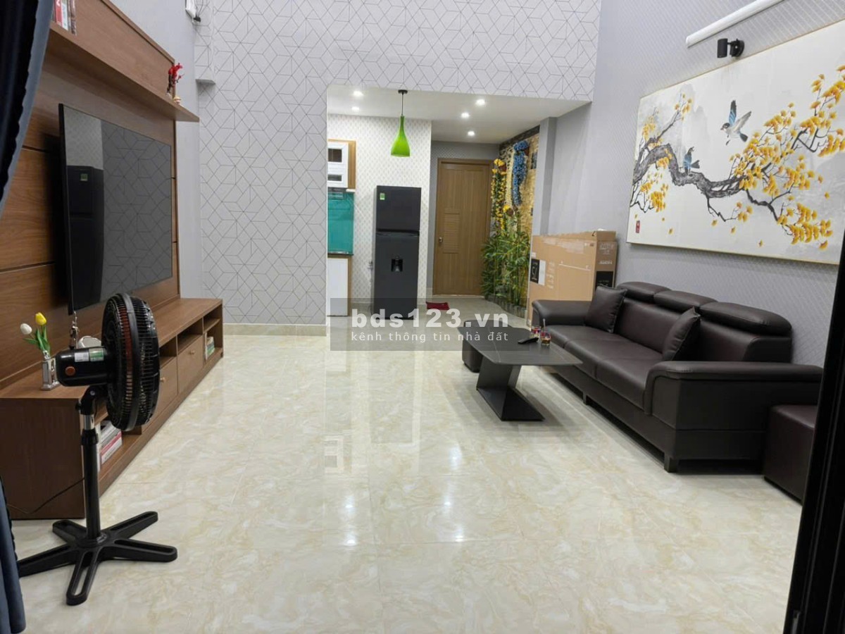 Bán nhà mặt tiền gần sông Hàn – Giá chỉ 4.1 tỷ