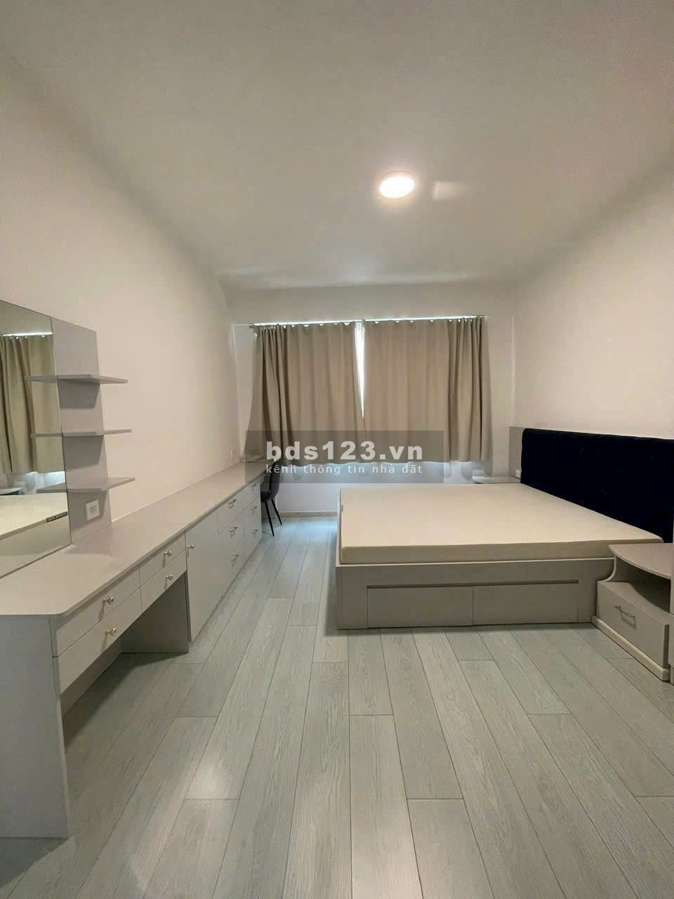Chung cư Satra Eximland, Phan Đăng Lưu, Phú Nhuận: 130m2, 3p ngủ, 2wc, NT, 22tr/tháng