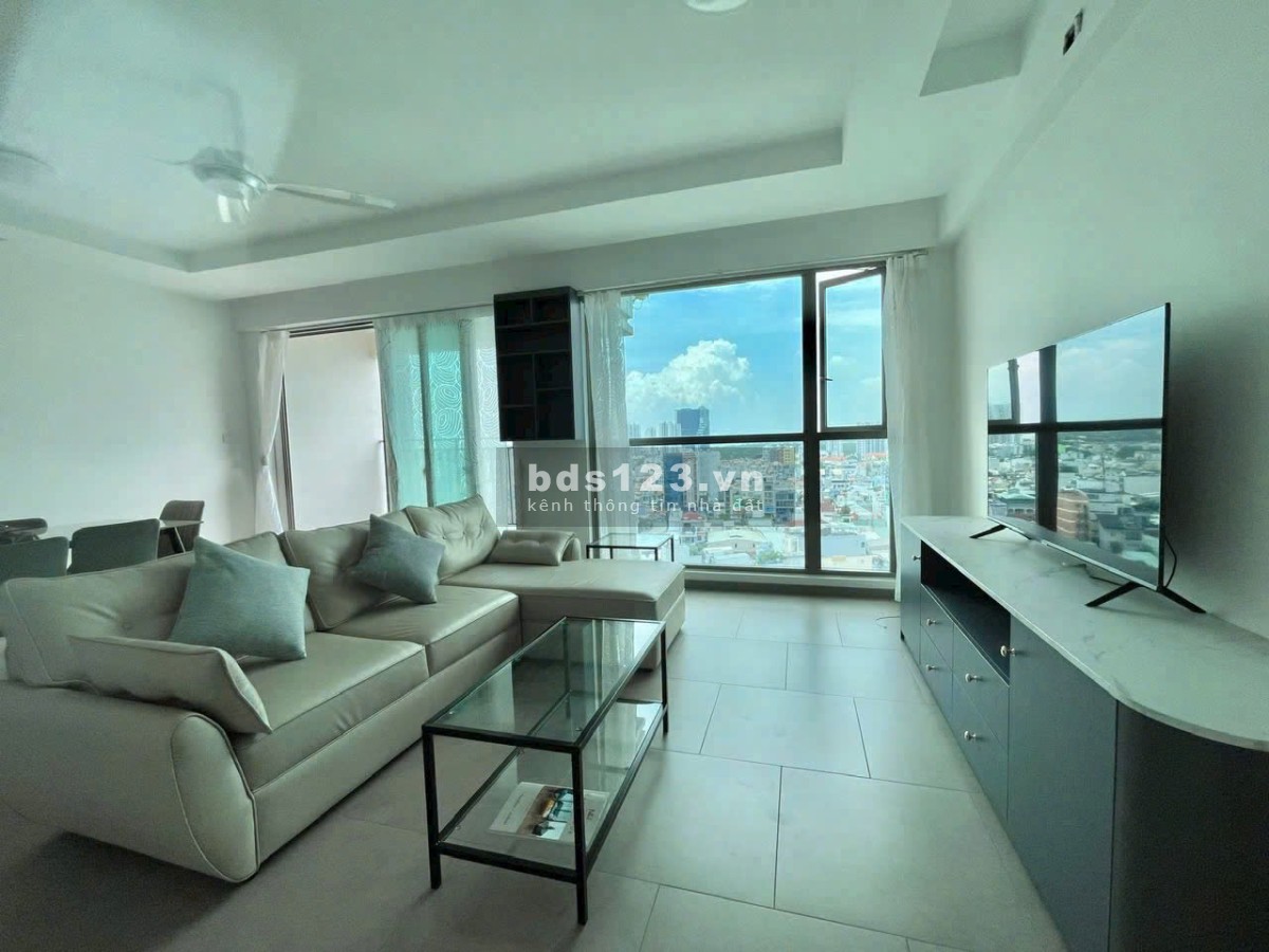 Chung cư Satra Eximland, Phan Đăng Lưu, Phú Nhuận: 130m2, 3p ngủ, 2wc, NT, 22tr/tháng