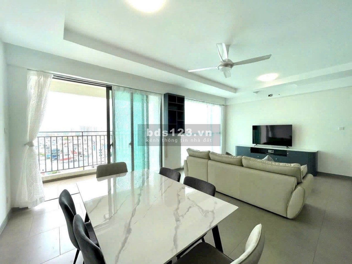 Chung cư Satra Eximland, Phan Đăng Lưu, Phú Nhuận: 130m2, 3p ngủ, 2wc, NT, 22tr/tháng