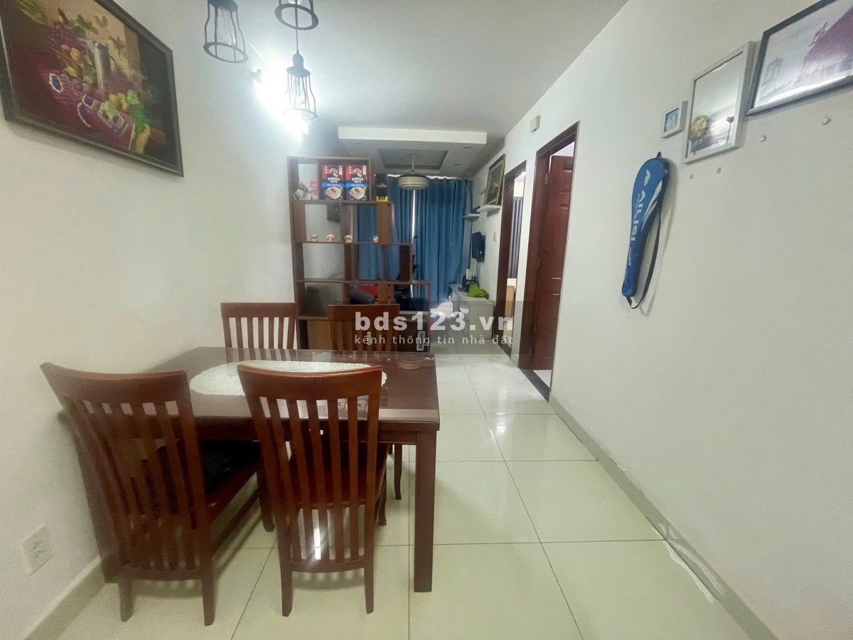 Chung cư Hoa Sen, Lạc Long Quân,Q11: 78m2, 2p ngủ, NT, 12tr/th