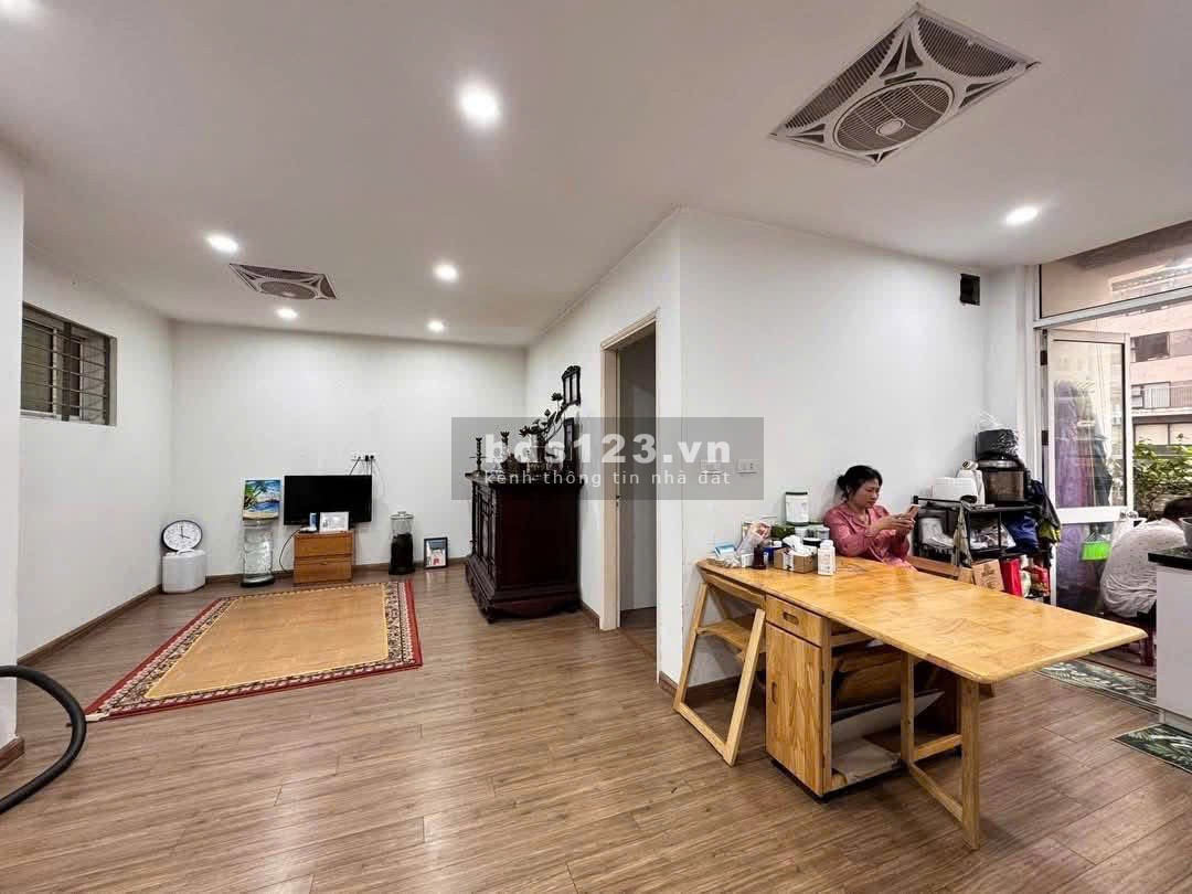 Chung cư Phúc Yên, Phan Huy Ích, P15, Tân Bình, 90m2, 3PN, 2WC, 12tr.