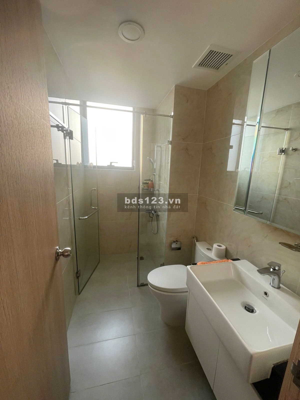 Chung cư Phúc Yên 2, P15,Tân Bình: 86m2, 3p ngủ, có NT, 12tr/th