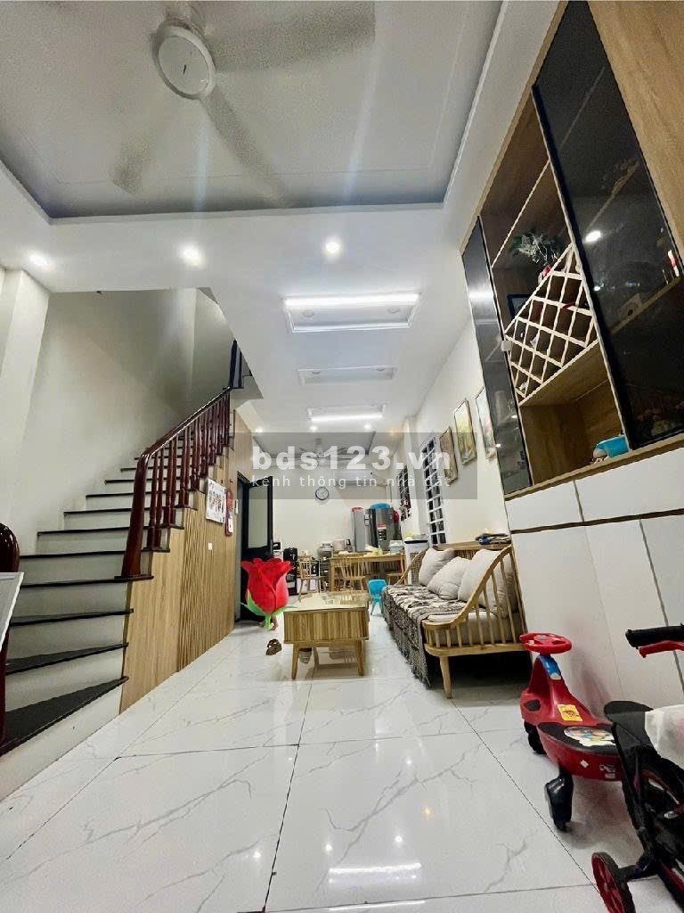Nhà mặt ngõ, Tổ 13 Yên Nghĩa, Hà Đông, 40m, 4tầng, MT 3,9m, Giá 5.9tỷ