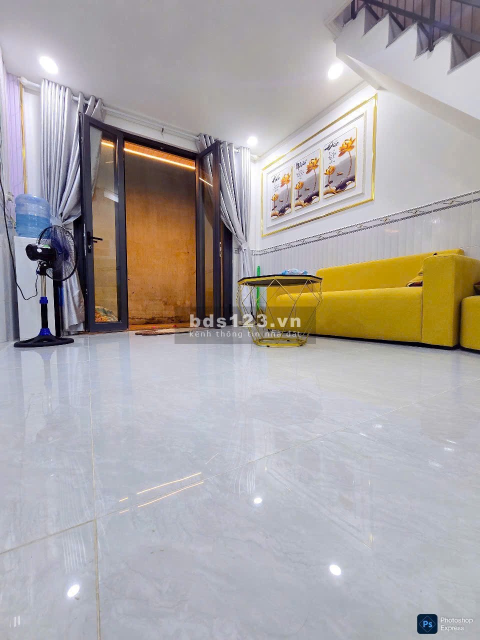 Chính chủ cần bán gấp Q7 nhà sổ hồng chung hẻm 242/3C3, cách Nguyễn Thị Thập 30m