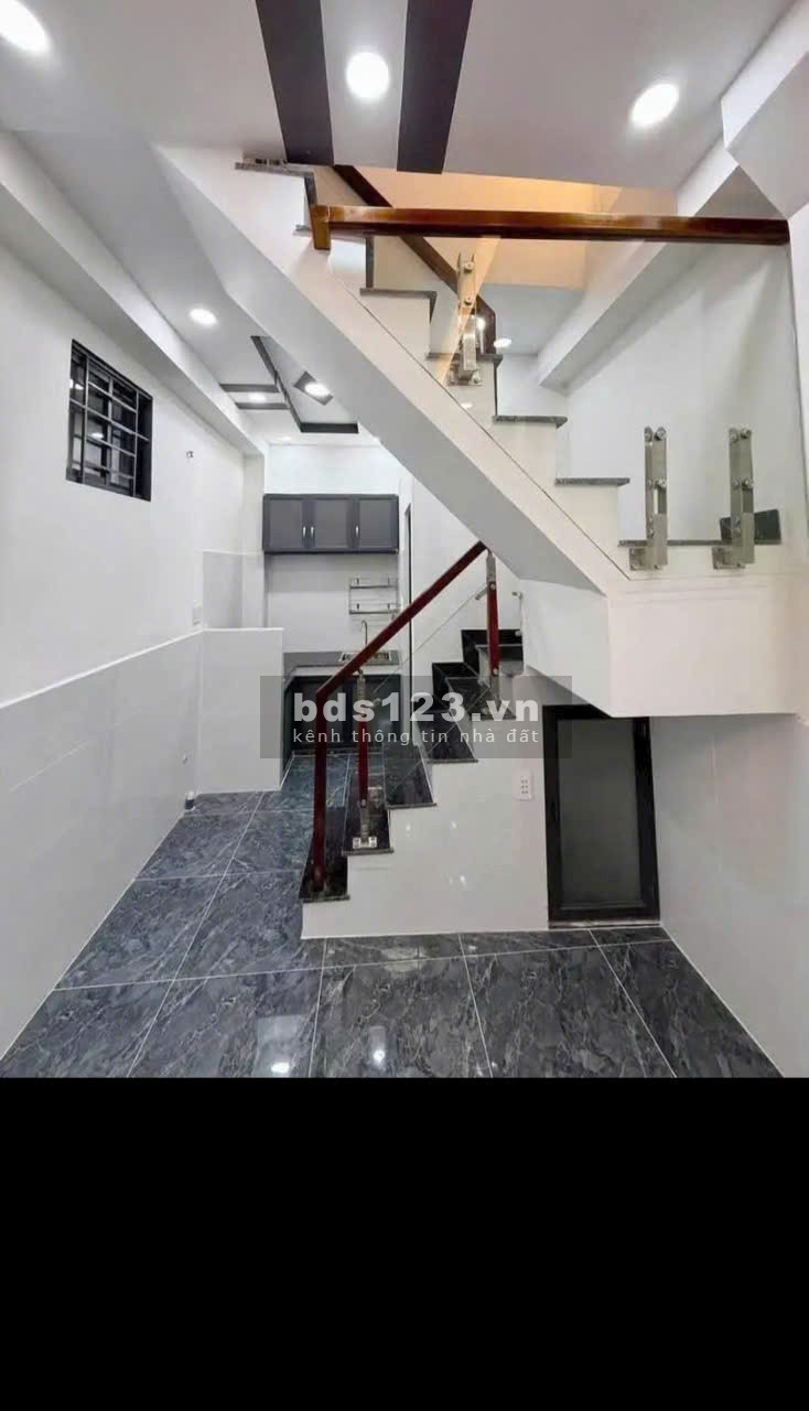 Chính chủ gửi bán căn nhà 103/ Nguyễn Thị Thập Q7, DT: 3×10m, trệt lầu 2pn 2wc