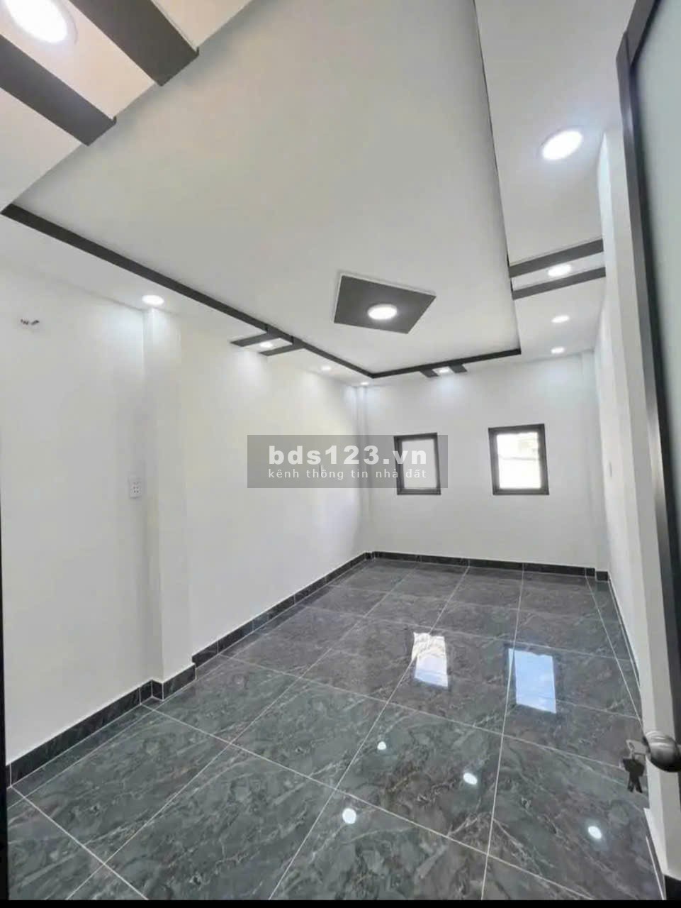 Chính chủ gửi bán căn nhà 103/ Nguyễn Thị Thập Q7, DT: 3×10m, trệt lầu 2pn 2wc