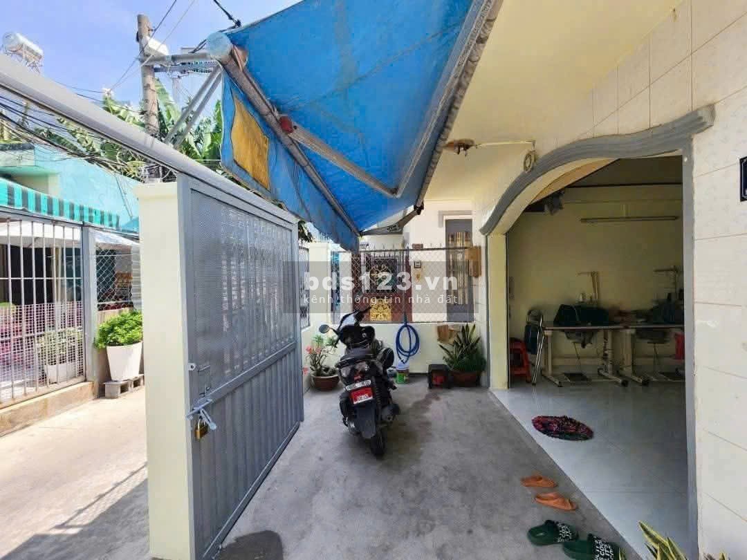Bán Nhà Lô Nhì Đường Huỳnh Tấn Phát, P. Phú Thuận, Quận 7 - Cách Mặt Tiền HTP > 30m