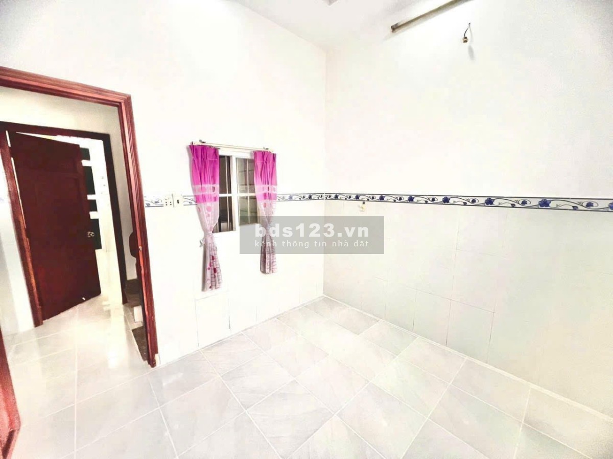 Bán Nhà Hẻm 1806 Huỳnh Tấn Phát - KP6 - Thị Trấn Nhà Bè, 1tỷ 480tr ( Bớt Lộc )