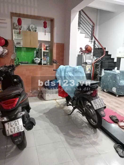 Cần Bán Nhà Gấp: Ngã Tư Hoà Bình- Đầm Sen - Tân Phú - 4 Tầng Mới Xây - Mt 5.4m - 38m². Nhỉnh 5 tỷ