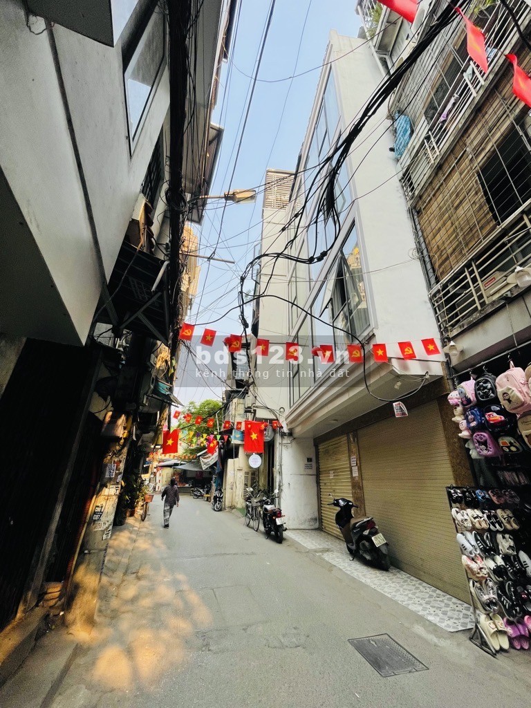BÁN NHÀ LƯƠNG SỬ C 6TẦNG MẶT TIỀN 6,9M – NGÕ Ô TÔ TRÁNH – DOANH THU 90TR/THÁNG/16 PHÒNG