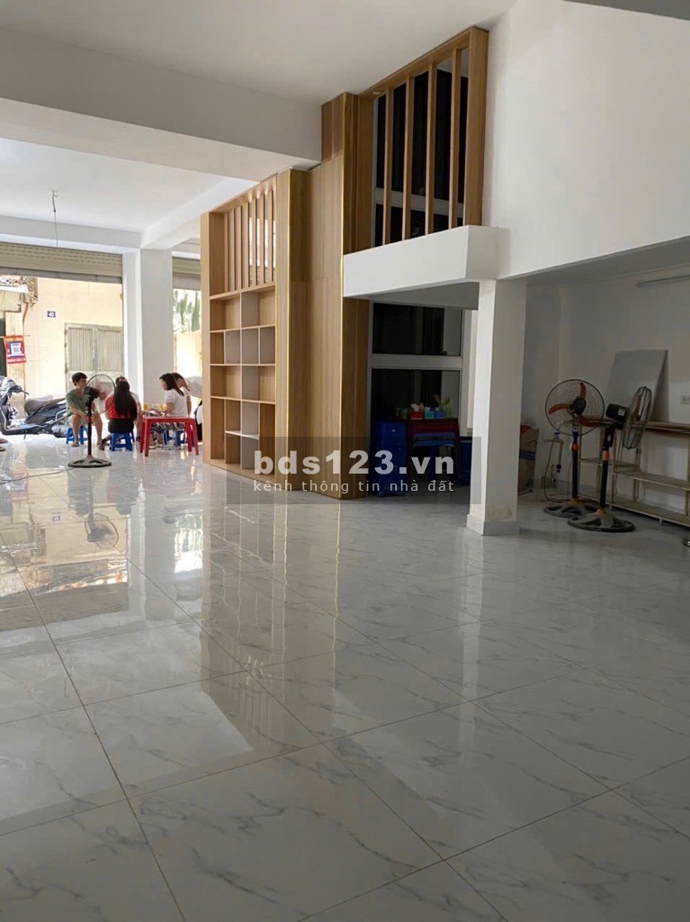 BÁN NHÀ LƯƠNG SỬ C 6TẦNG MẶT TIỀN 6,9M – NGÕ Ô TÔ TRÁNH – DOANH THU 90TR/THÁNG/16 PHÒNG