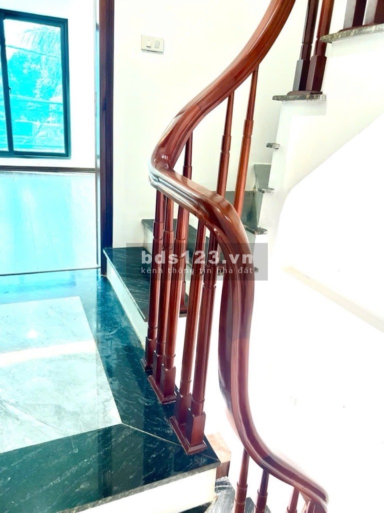 Bán nhà 3 tầng 50m2 Giá 4.5 tỷ, khu dân trí cao, vào ở luôn