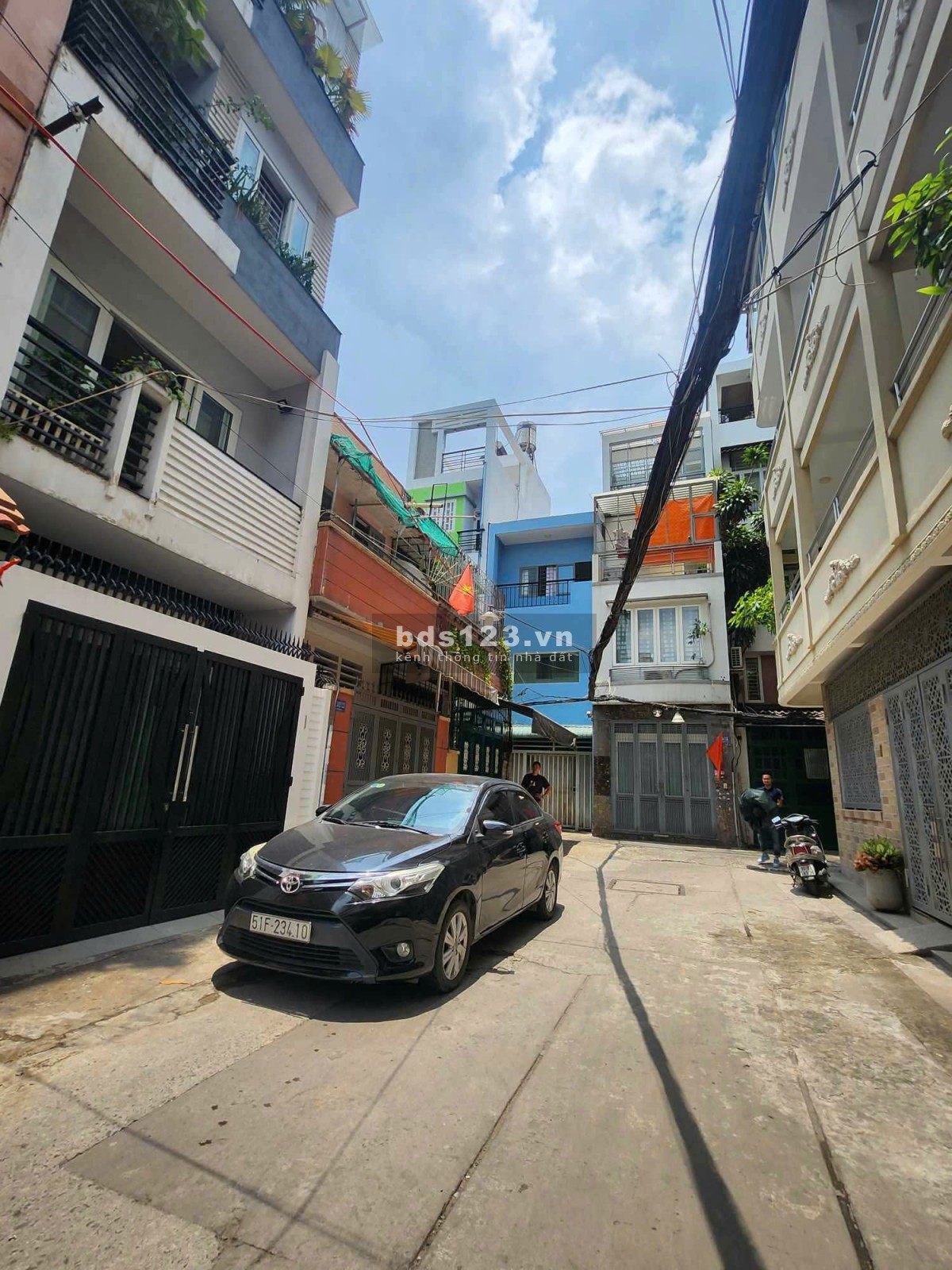 Bán nhà Quận 3 – 4.1m x 18m – 5 tầng – Hẻm xe tải – Ô tô vào nhà – Thích hợp kinh doanh