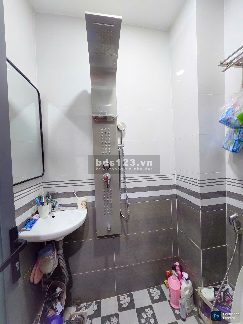 Cho thuê nhà nguyên căn hẻm Huỳnh Tấn Phát - Nhà Bè