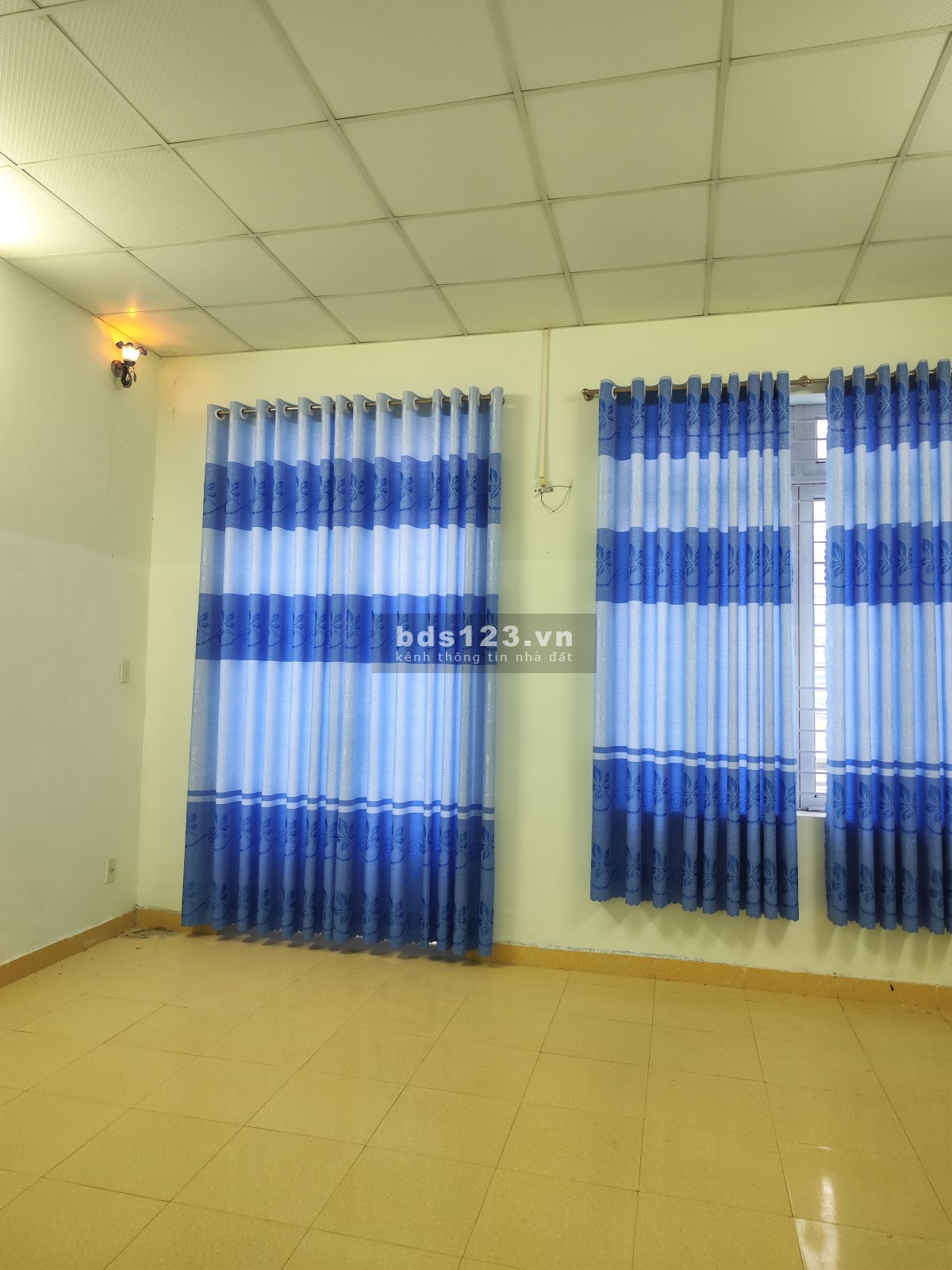 Chính chủ cho thuê nhà 1 trêt 1 lầu DT 175m2, giá 9 triêụ/tháng tại số 3 đường B3 làm văn phòng, ở..
