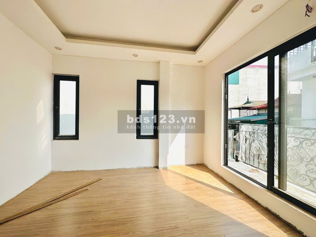 Bán nhà 5 tầng Định Công, mới keng, giá đẹp như nhà