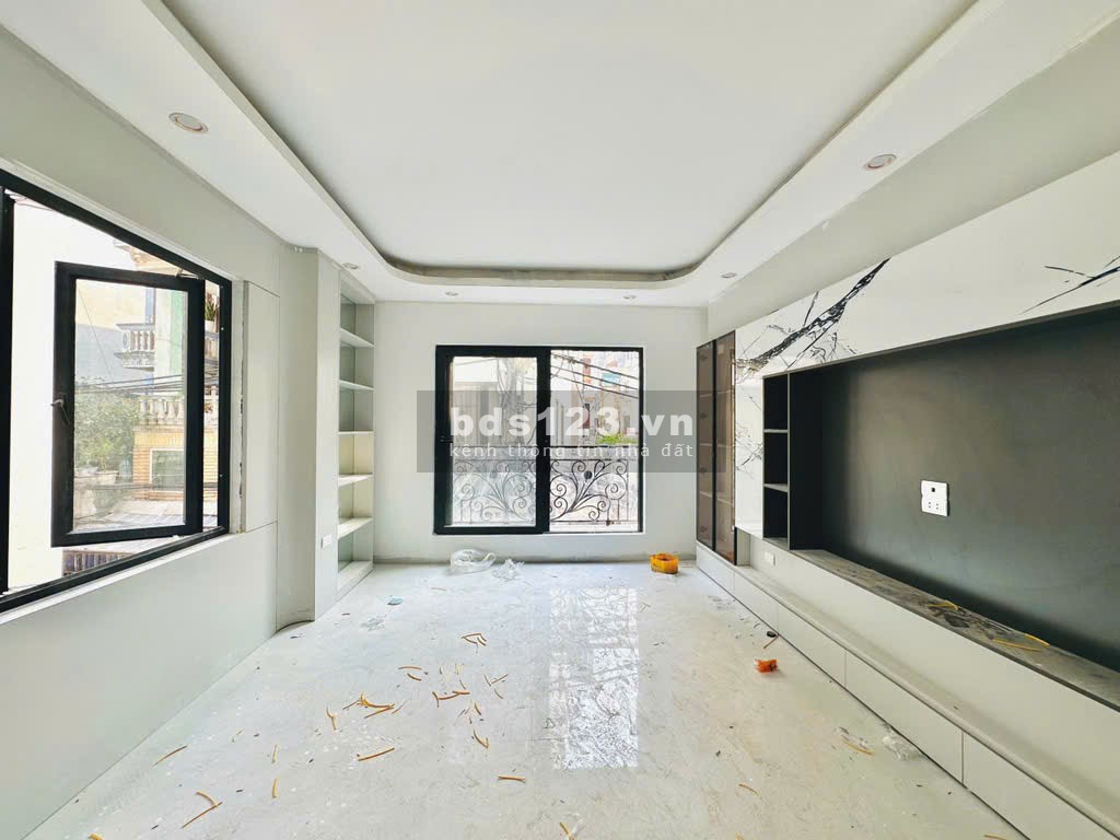 Bán nhà 5 tầng Định Công, mới keng, giá đẹp như nhà