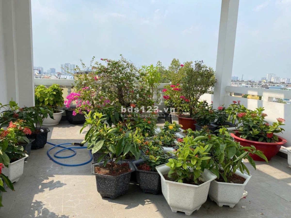 Cần cho thuê nguyên căn mặt tiền 3/2 giá tốt kết cấu 7 tầng có thang máy