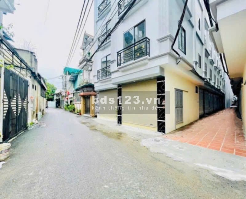 Nhà Mới Tinh – 32m²– 4.2 tỷ – Full Nội Thất – Ô Tô Qua Cửa – Yên Nghĩa