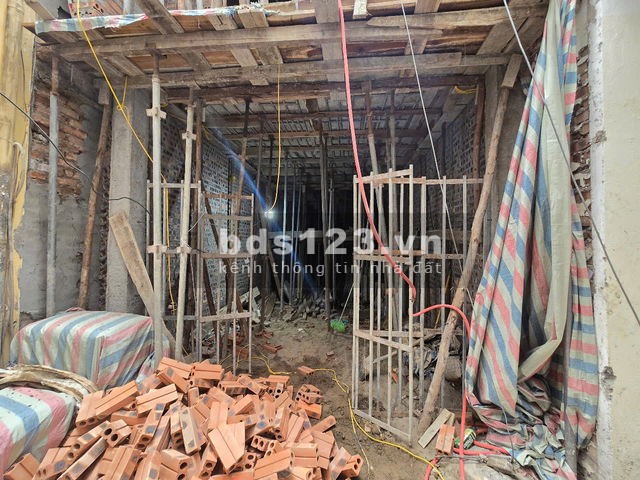 Nhà thang máy 5 tầng - Hoàng Mai - 38m2 - Thông Nguyễn Đức Cảnh - Gần hồ Đền Lừ - 8,8 Tỷ