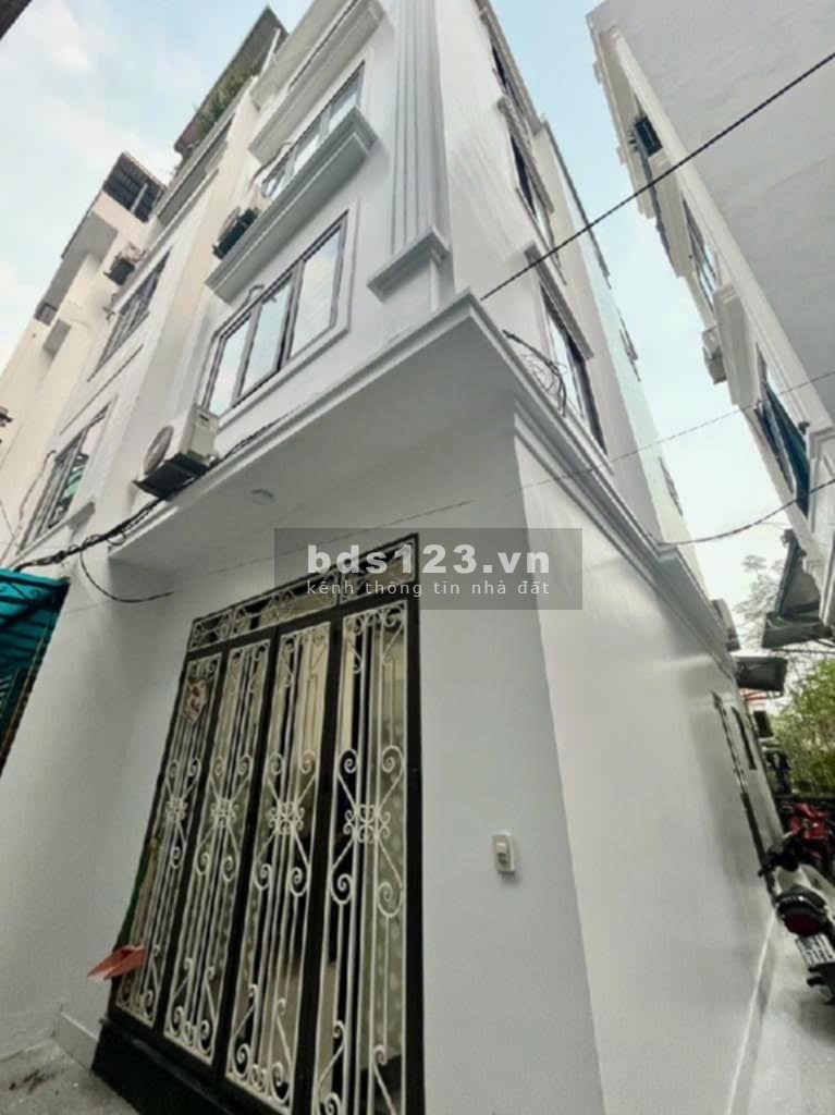 Nhà 4 tầng đẹp – Yên Nghĩa – 40m² – 5.9 tỷ – Gần chợ