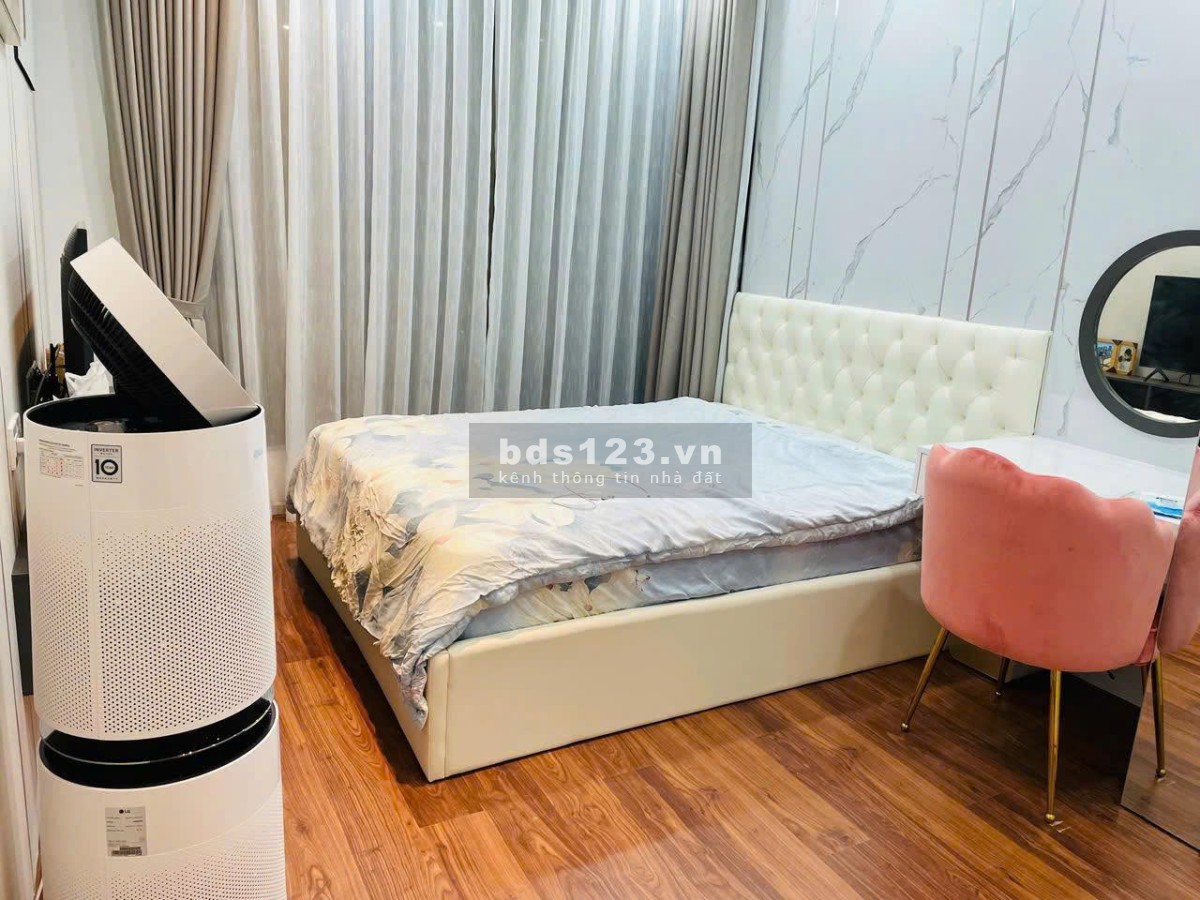 Căn có sổ - 3PN có sân vườn chủ gửi bán nhanh giá thiện chí 9,5 tỷ (bao hết) còn thương lượng