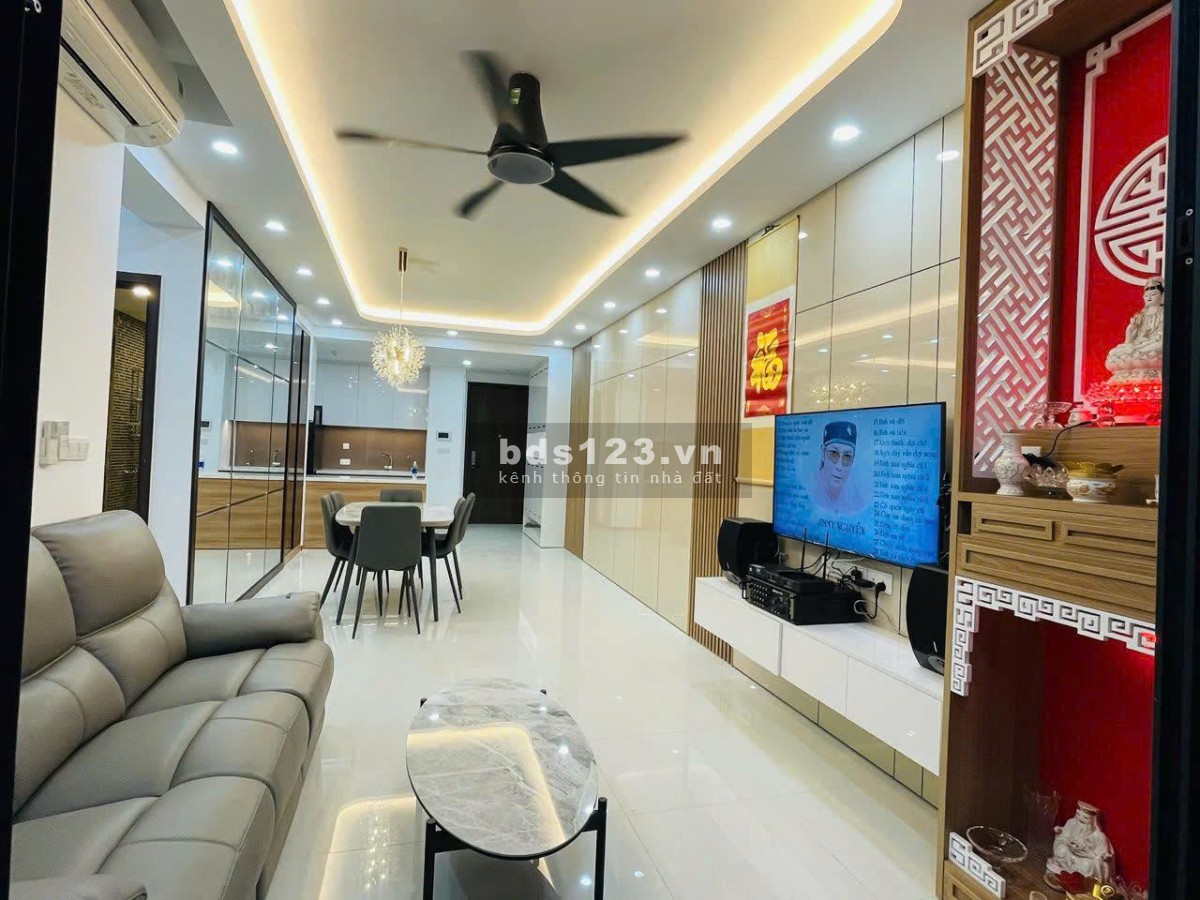 Căn có sổ - 3PN có sân vườn chủ gửi bán nhanh giá thiện chí 9,5 tỷ (bao hết) còn thương lượng