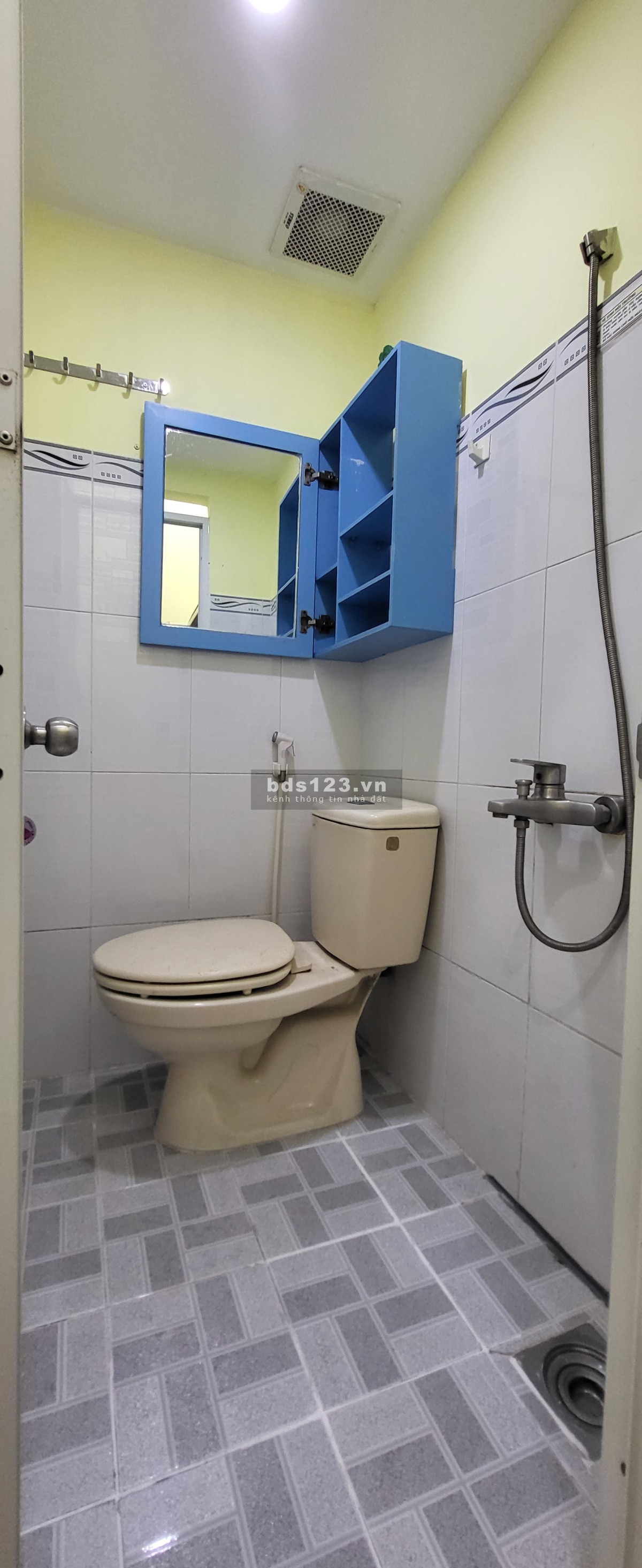 Phòng lầu 2 hoặc 3, máy lạnh, gác, cửa sổ, an toàn PCCC, Lê Lai P3 Gò Vấp