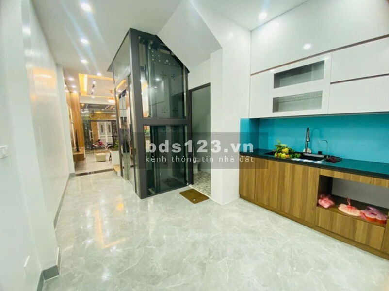 Nhà riêng Hoàng Mai, 5PN, 4 tầng, thang máy, 64m2, ngõ thông, mặt tiền thoáng, Giá 11,8 tỷ