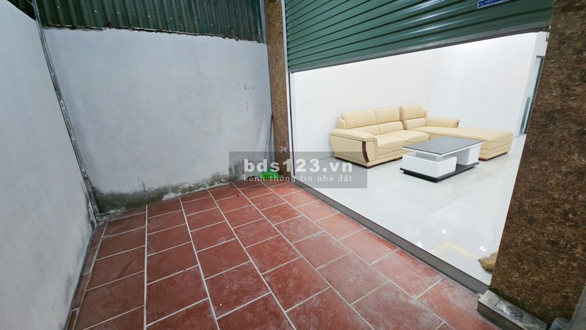 Bán nhà Yên Nghĩa tổng sử dụng 40m2 ngõ oto vào
