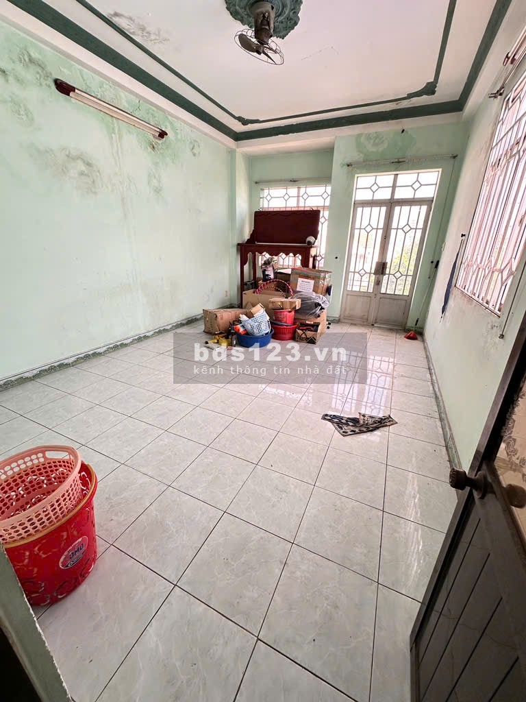 Bán Nhà Góc 2 Mặt Tiền – 4 Tầng 4x20m – 4PN, 4WC, Nhỉnh 7 Tỷ – Gần Aeon Mall Tân Phú