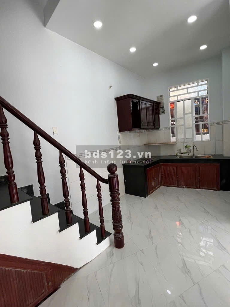 Cơ hội Hiếm kinh doanh nhà 2 MT Lý Đạo Thành, P16 Q8. Dòng tiền cực tốt. DT62m2. Giá chỉ 6.4tỷ