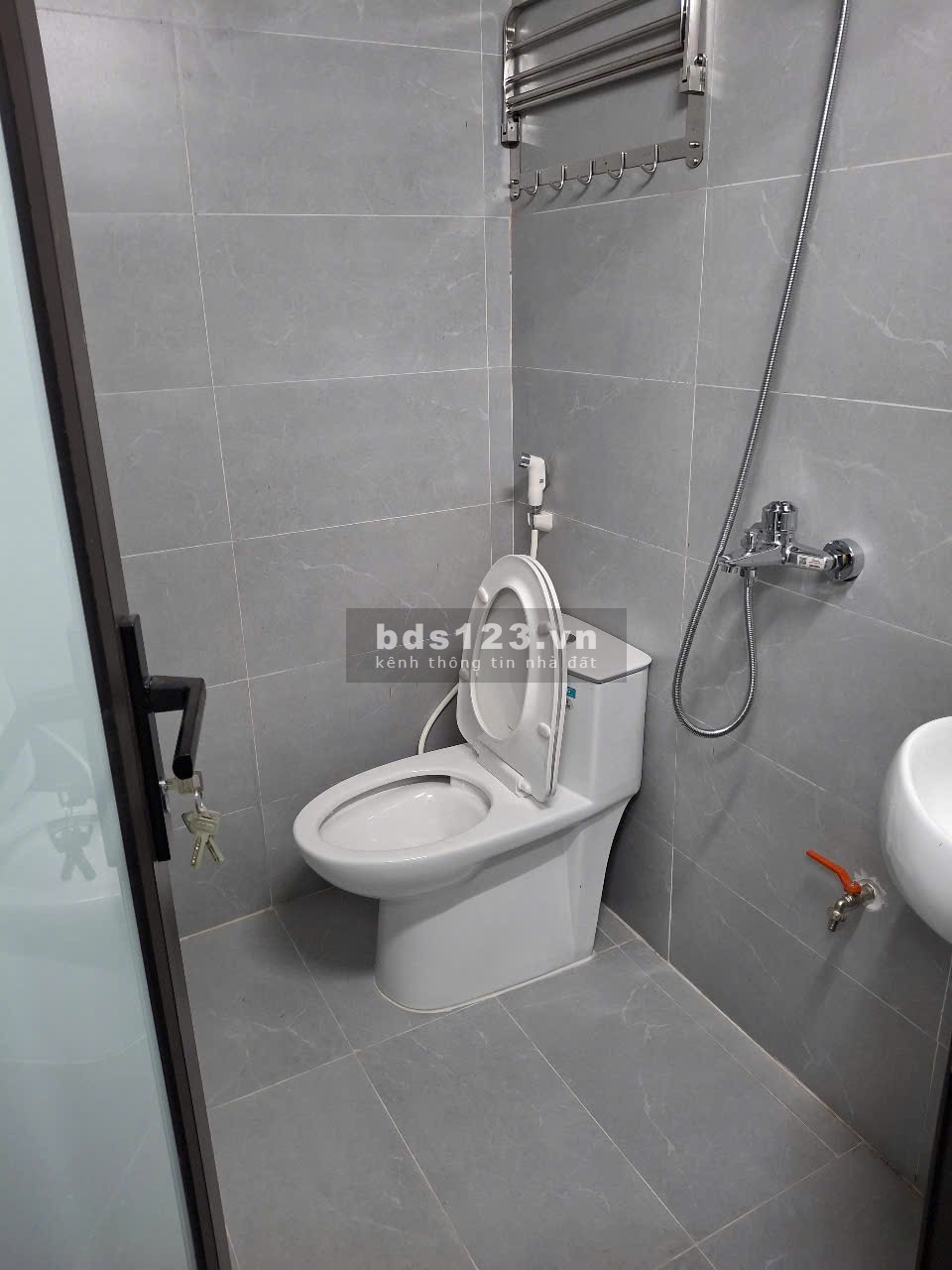 PHÒNG TRỌ XUÂN ĐỈNH CẤP 4 GÁC XÉP VỚI 28M2 ĐỦ ĐỒ GIÁ 52,TR /TH