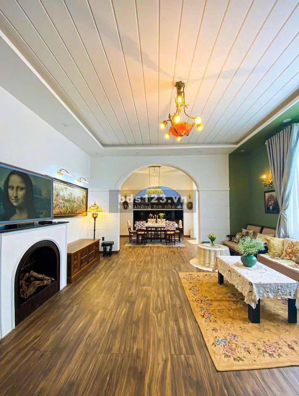 Chính chủ bán biệt thự đường Vạn Hạnh 35 tỷ 580m2