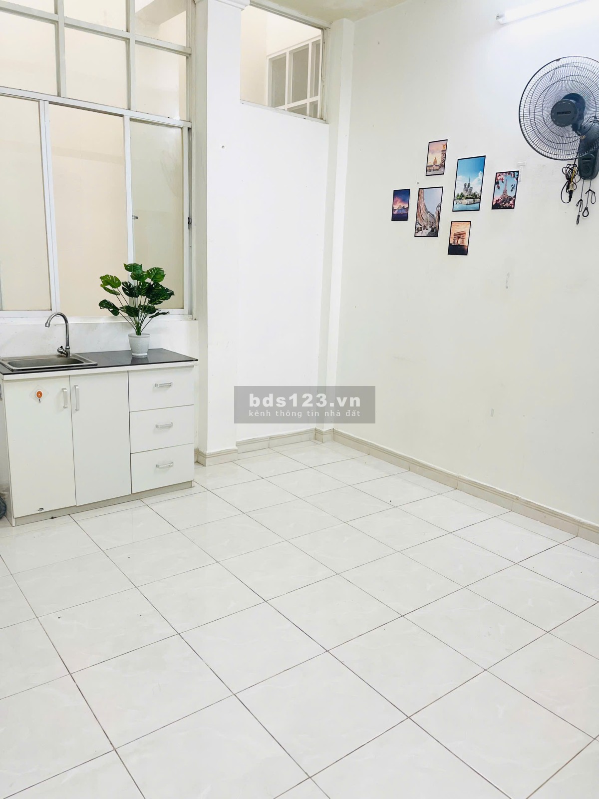 CHDV 30m2 đường Sầm Sơn P 4, Tân Bình, có cửa sổ chỉ 4.3 triệu