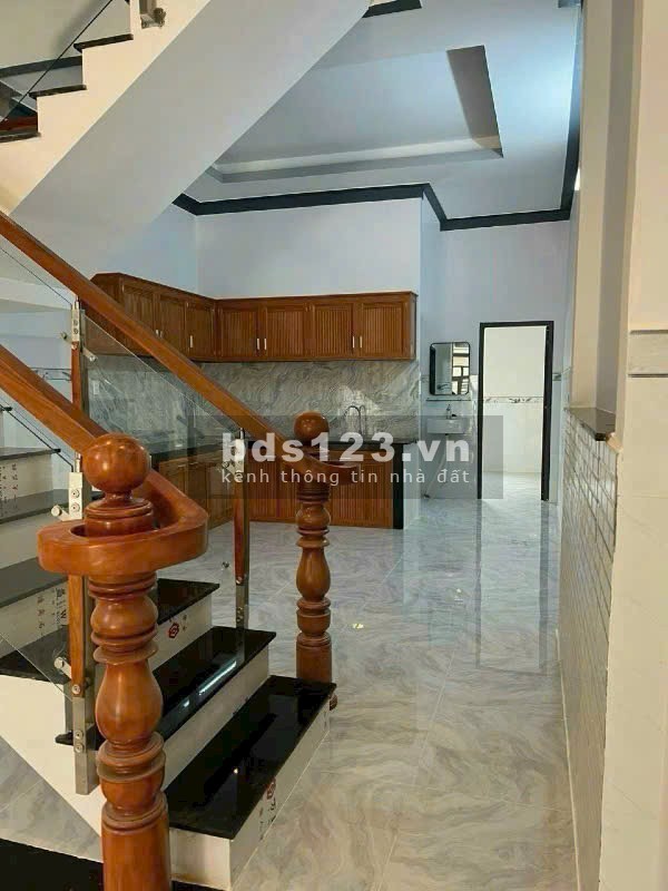 Chủ Nợ Ngân Hàng Cần Bán Gấp Nhà Đinh Đức Thiện, Long An, 80m, SHR Giá 1,7T