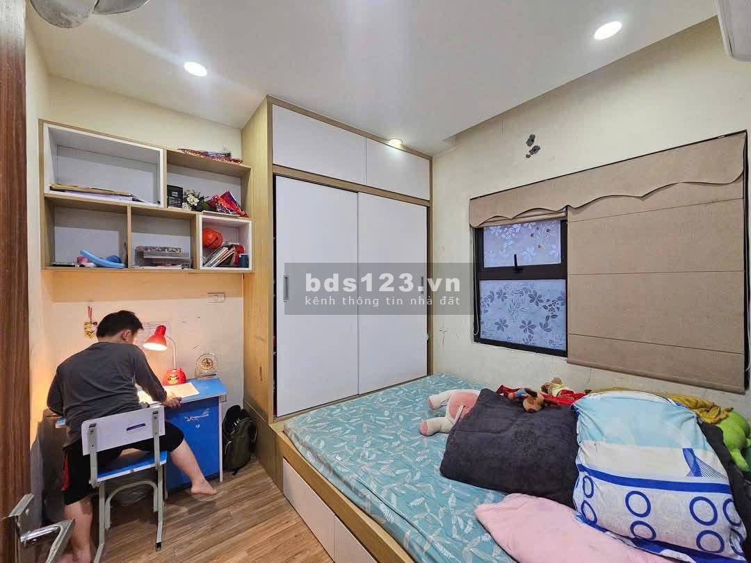 Chung cư Ruby Garden, Nguyễn Sỹ Sách, P15, TB, 87m2, 2PN, 11tr/tháng.