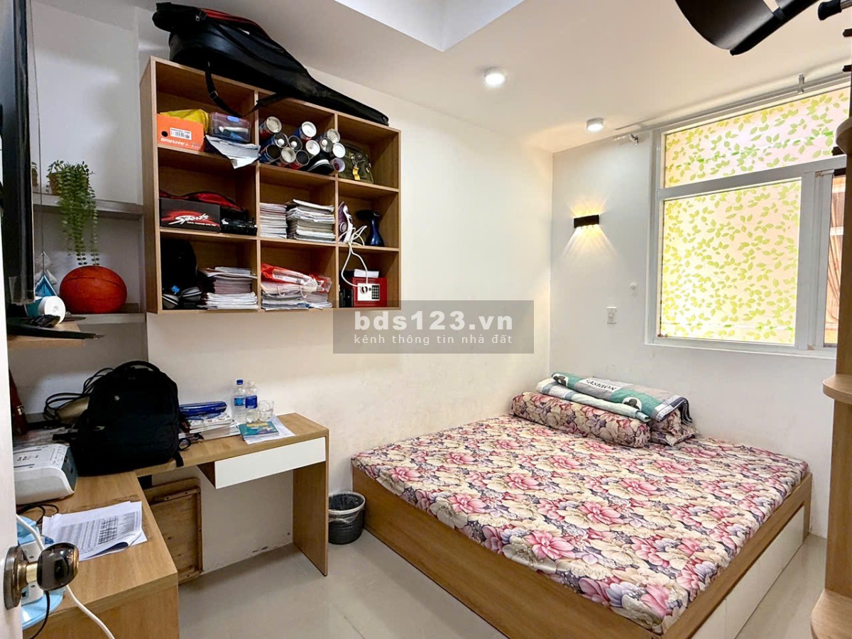 Bán căn 62m2 Hoàng Kim Thế Gia sổ hồng, full nội thất, TT 850tr ở ngay