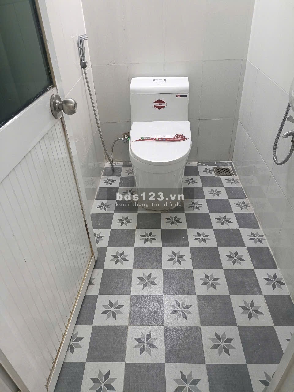Chính chủ bán căn nhà đường Quốc lộ 50 - 3m x 7m - 1 trệt - 1 lầu giá bán - 1 tỷ 420