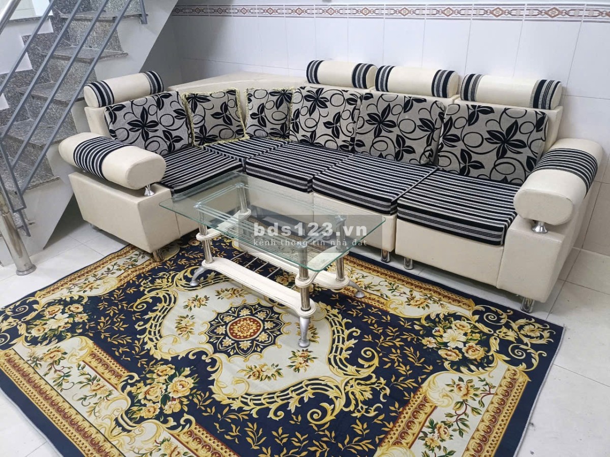 Chính chủ bán căn nhà đường Quốc lộ 50 - 3m x 7m - 1 trệt - 1 lầu giá bán - 1 tỷ 420