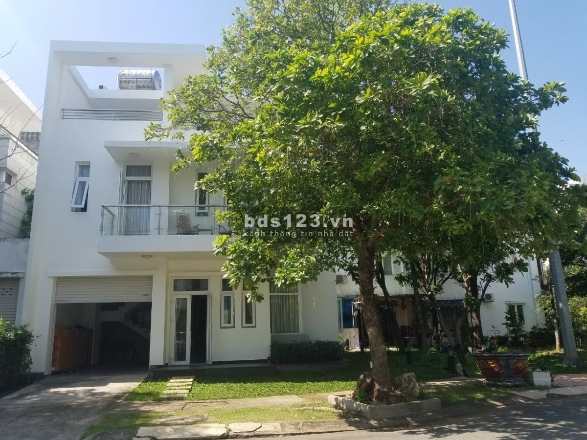 Cho thuê gấp biệt thự Villa Park, 204m2 1 trệt 2 lầu 4PN Full nội thất, giá chỉ 25tr/Th bao phí QL