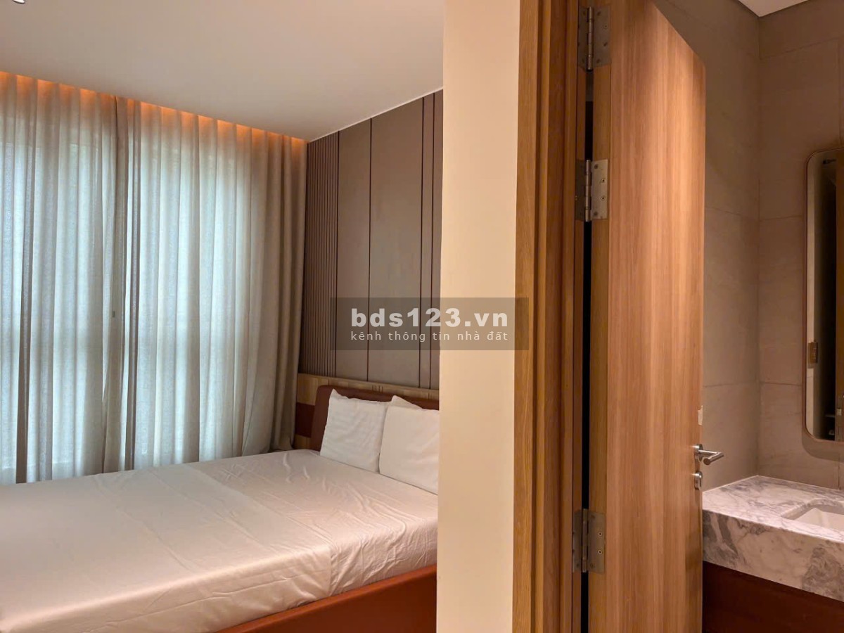 Hot! Siêu phẩm căn ngoại giao 2PN Peninsula Đà Nẵng - View sông Hàn + Pháo hoa, sổ hồng lâu dài