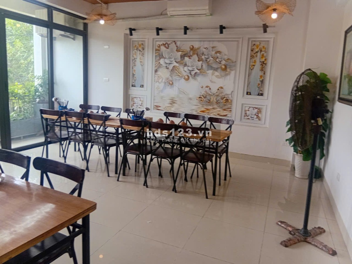 Văn phòng, kho Xuân Đỉnh 140m2 thang máy giá 13tr/th