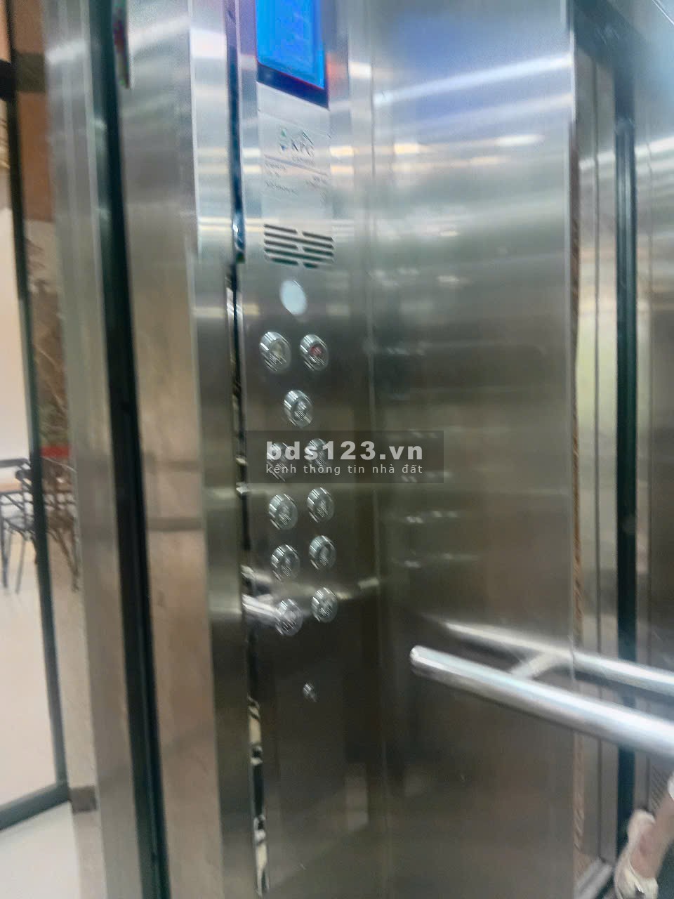 Văn phòng, kho Xuân Đỉnh 140m2 thang máy giá 13tr/th