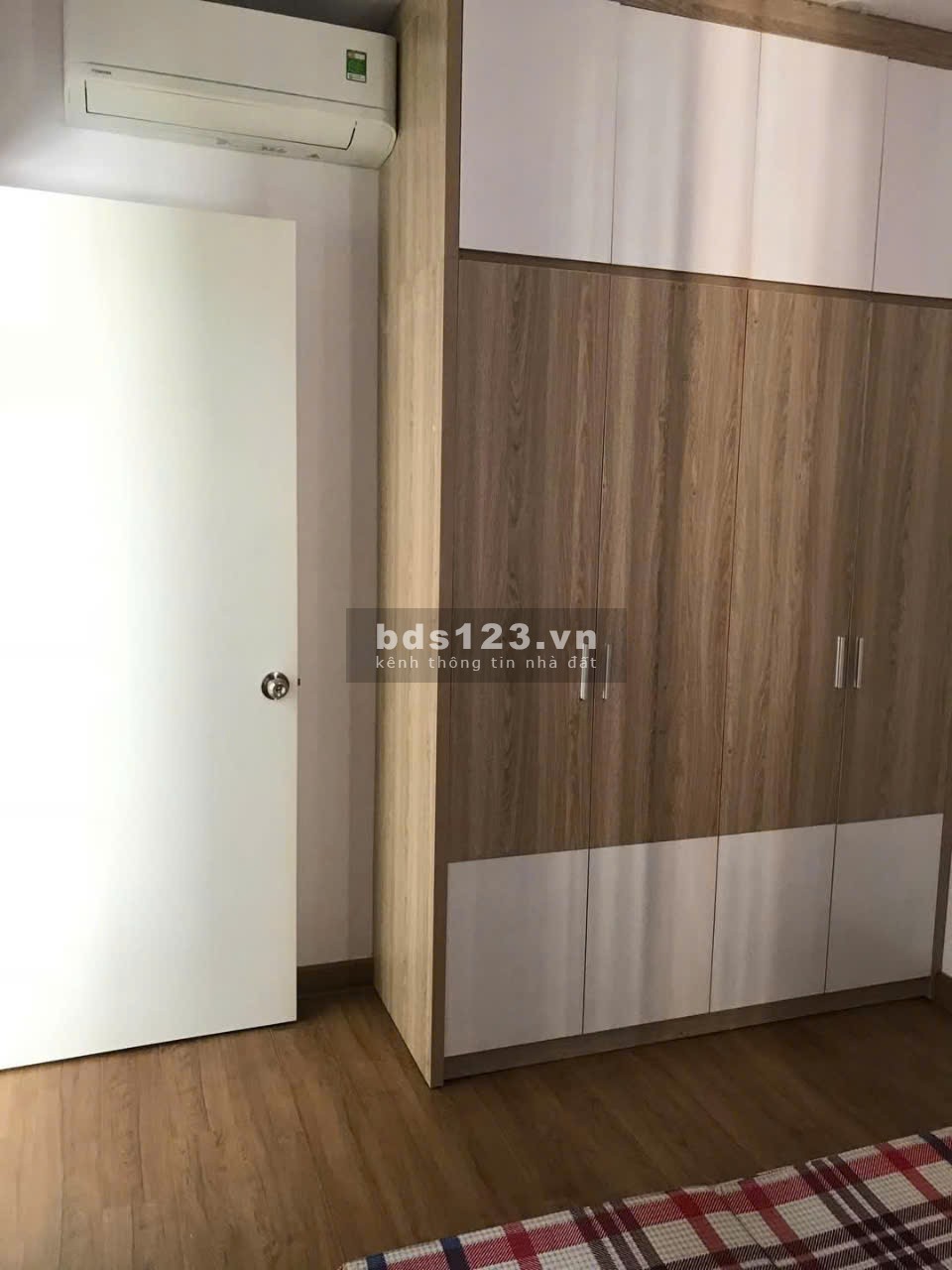 Chung cư Screc, Trường Sa, Q3: Giá 13.5tr/th căn 85m2 2p ngủ, 2wc