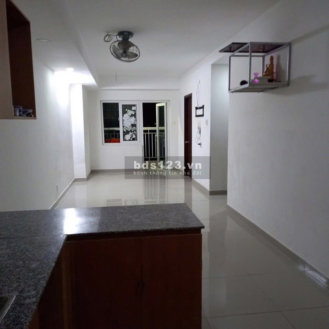 Chung cư HuD, Điện Biên Phủ, Bình Thạnh: 70m2, 2p ngủ, 2wc, 12tr