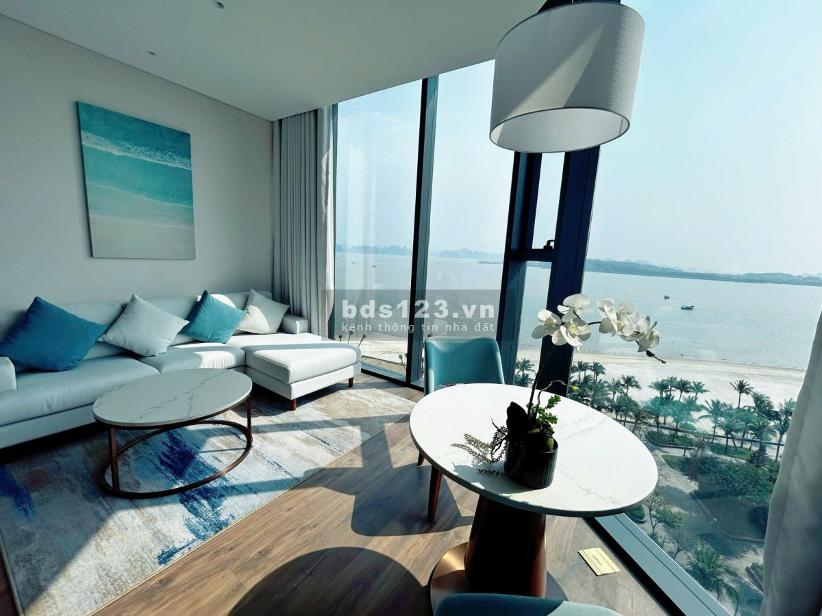 Chưa đến 2 tỷ căn hộ ven biển - sở hữu lâu dài - tầm view di sản vịnh Hạ Long