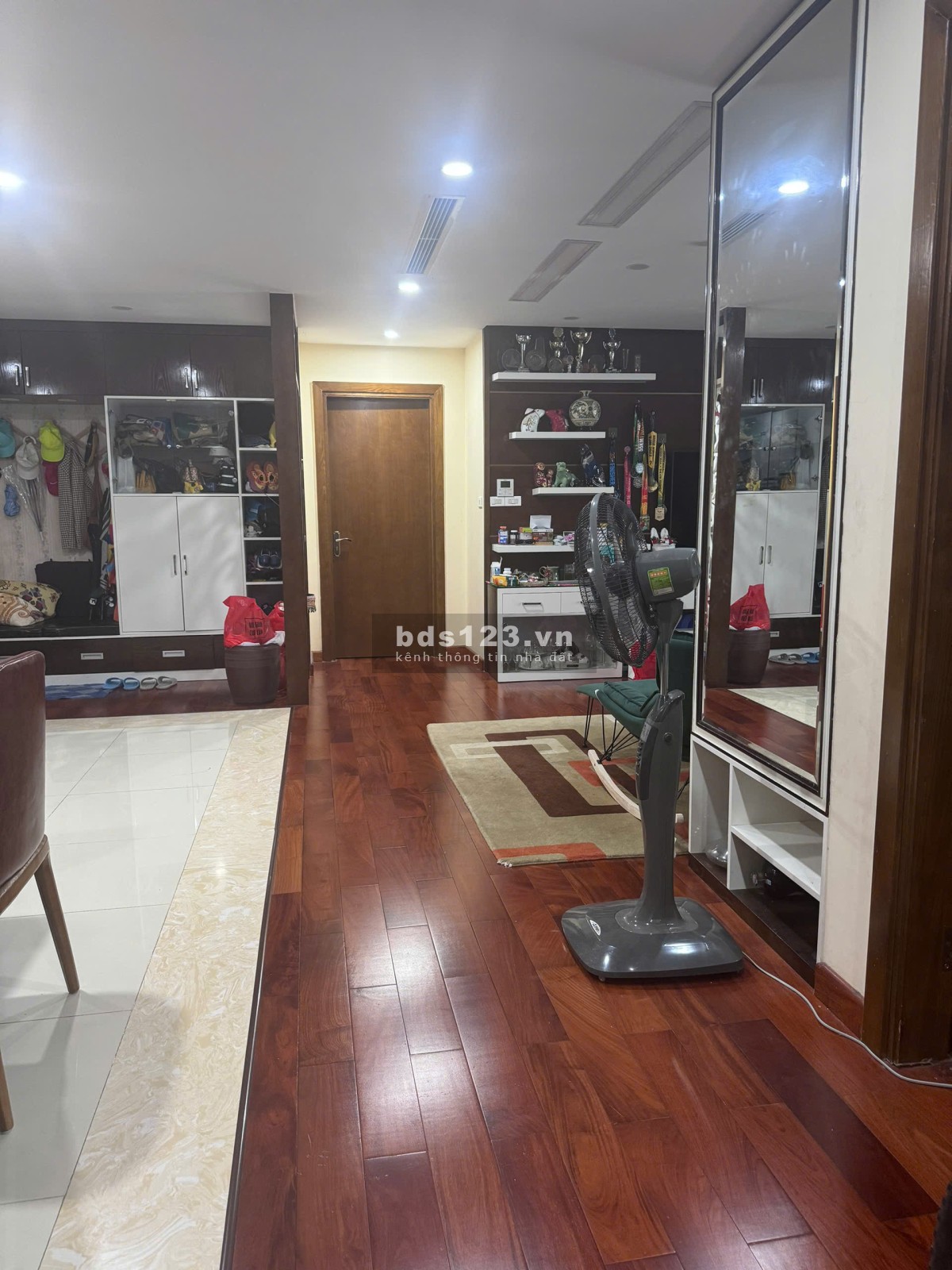 Bán căn hộ chung cư Goldmark City, 9 tỷ, 152m2, view đẹp, 4PN, 3WC, Phú Diễn, Bắc Từ Liêm, HN
