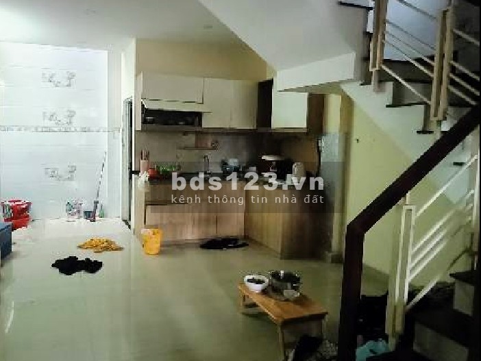 Bán gấp nhà mặt phố Lò Lu tại P. Trường Thạnh, Quận 9, TP.HCM, 4,25 tỷ, 71m2